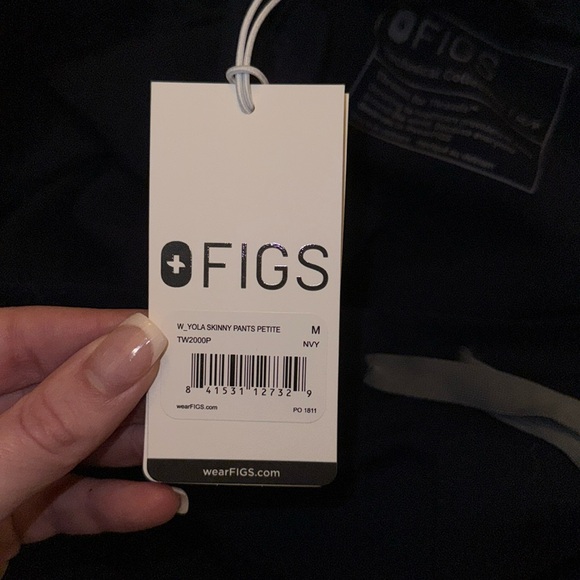 New with tags! Figs NAVY scrub pants. Size M petite 
“Yola skinny pants “ - Picture 2 of 7